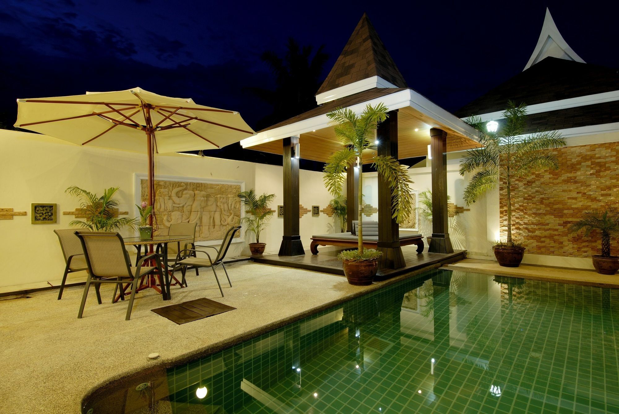 The Iris Pool Villa Rawai Exterior photo